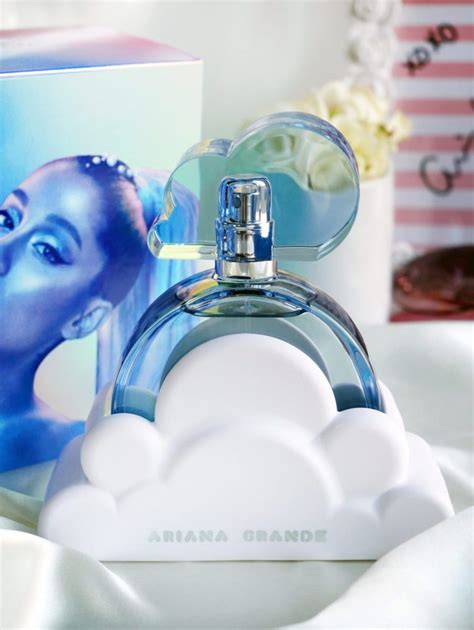 cloud fragrance ariana grande.